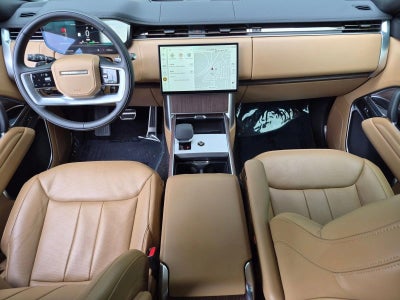 2025 Land Rover Range Rover P550e SE SWB