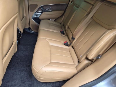 2025 Land Rover Range Rover P550e SE SWB
