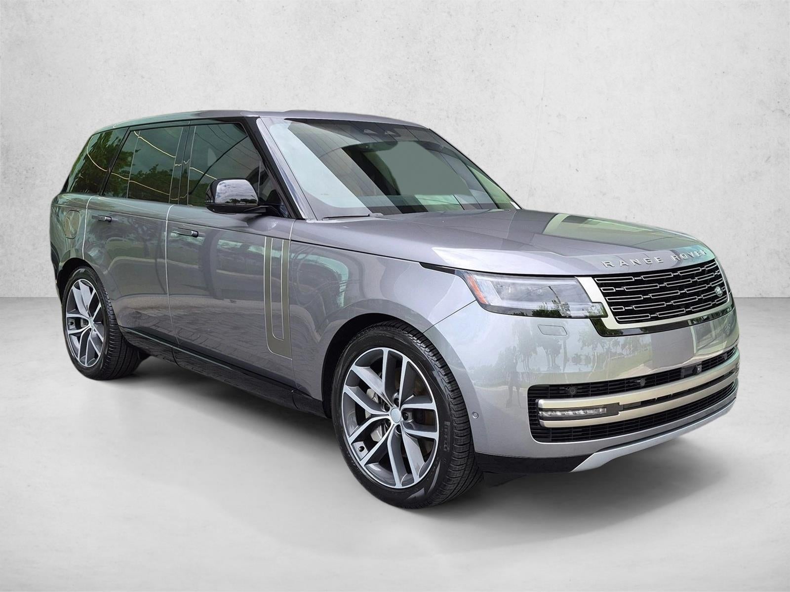 2025 Land Rover Range Rover P550e SE SWB