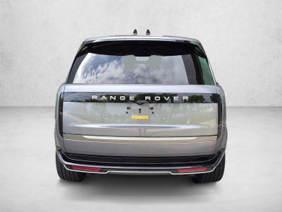 2025 Land Rover Range Rover P550e SE SWB