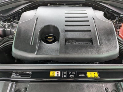 2025 Land Rover Range Rover P550e SE SWB
