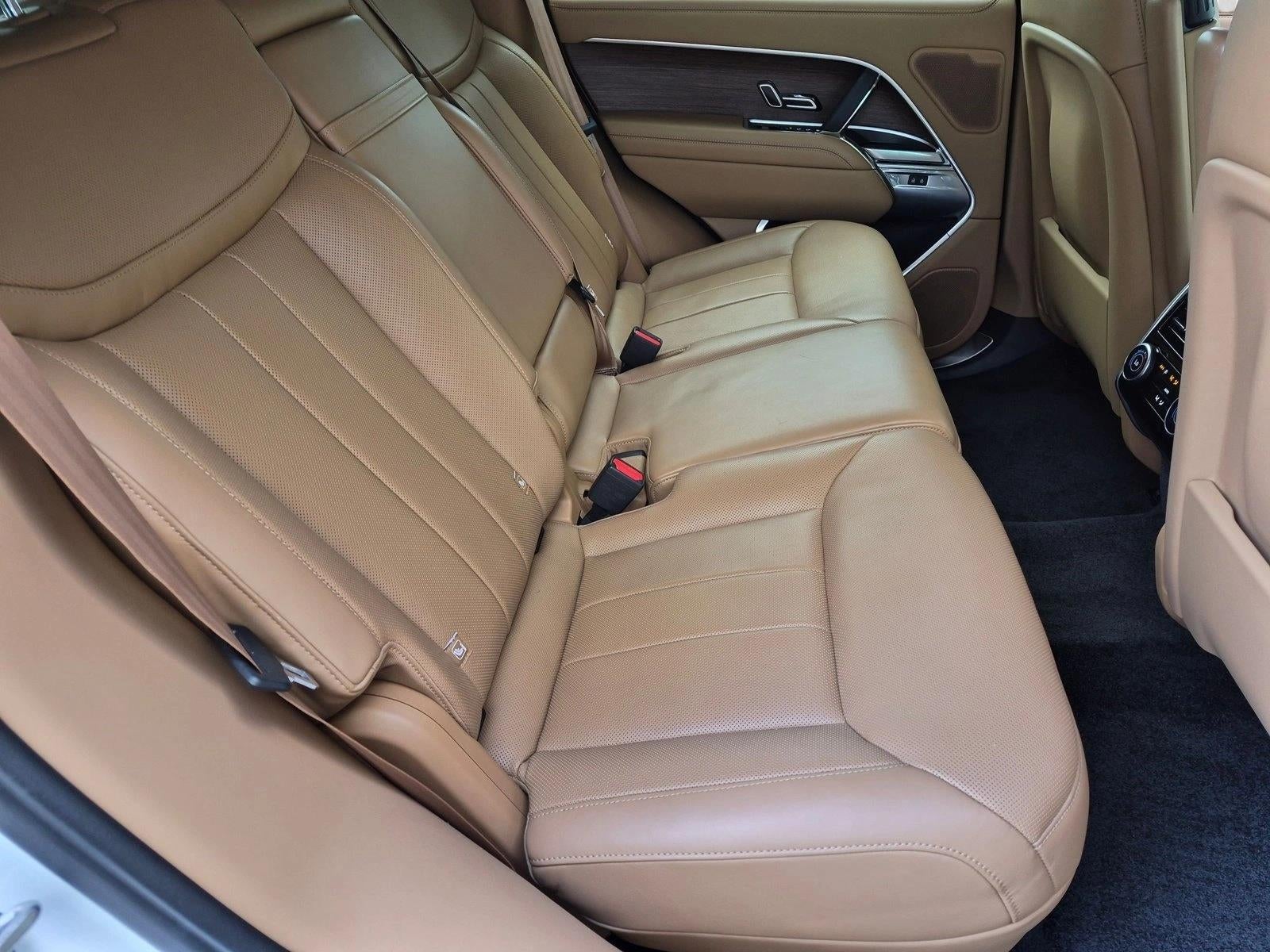 2023 Land Rover Range Rover P400 SE SWB