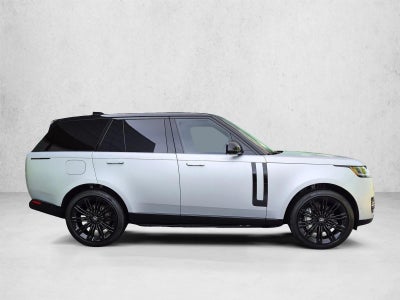 2025 Land Rover Range Rover P400 SE SWB