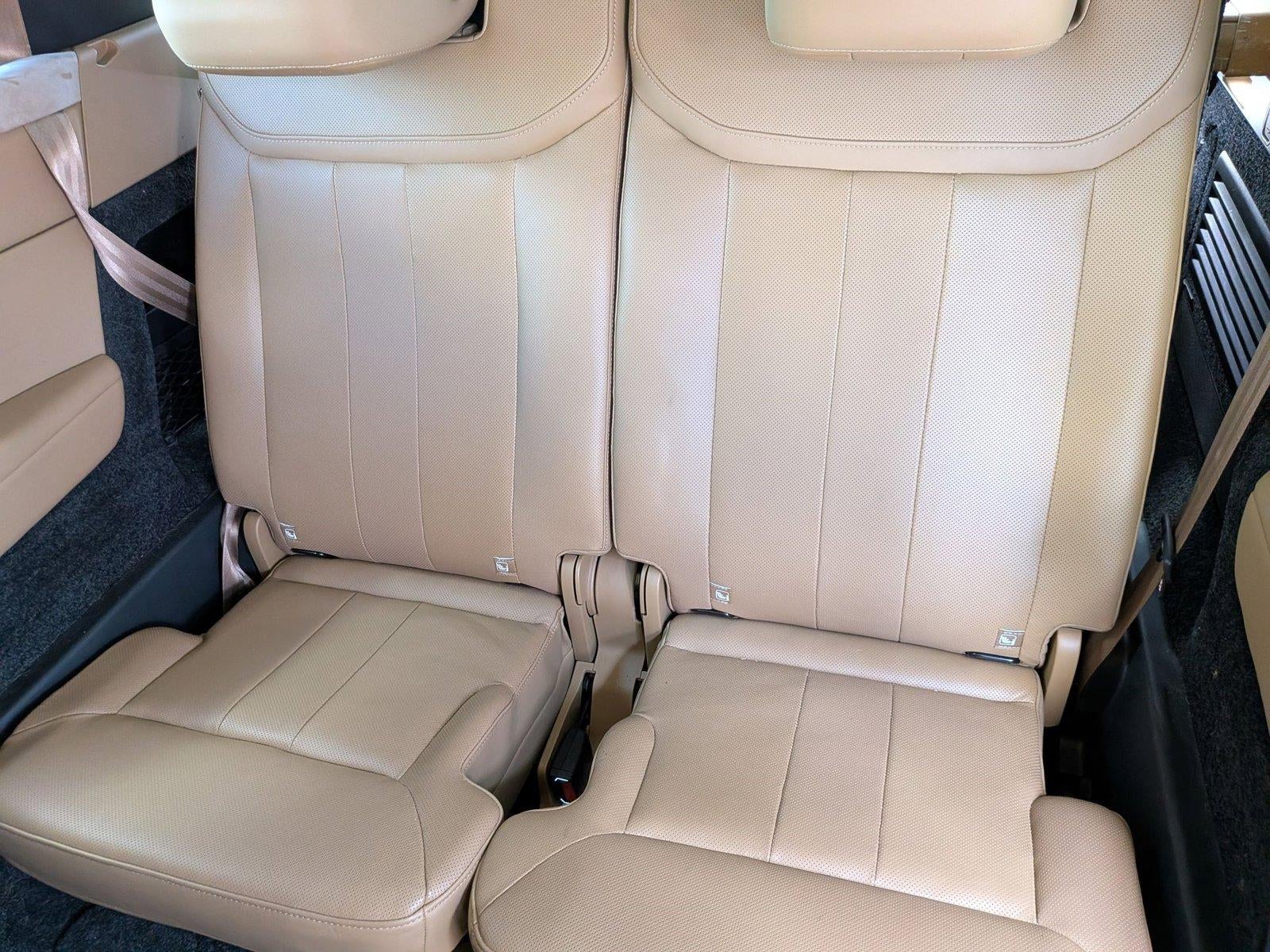 2023 Land Rover Range Rover P530 SE LWB 7 Seat