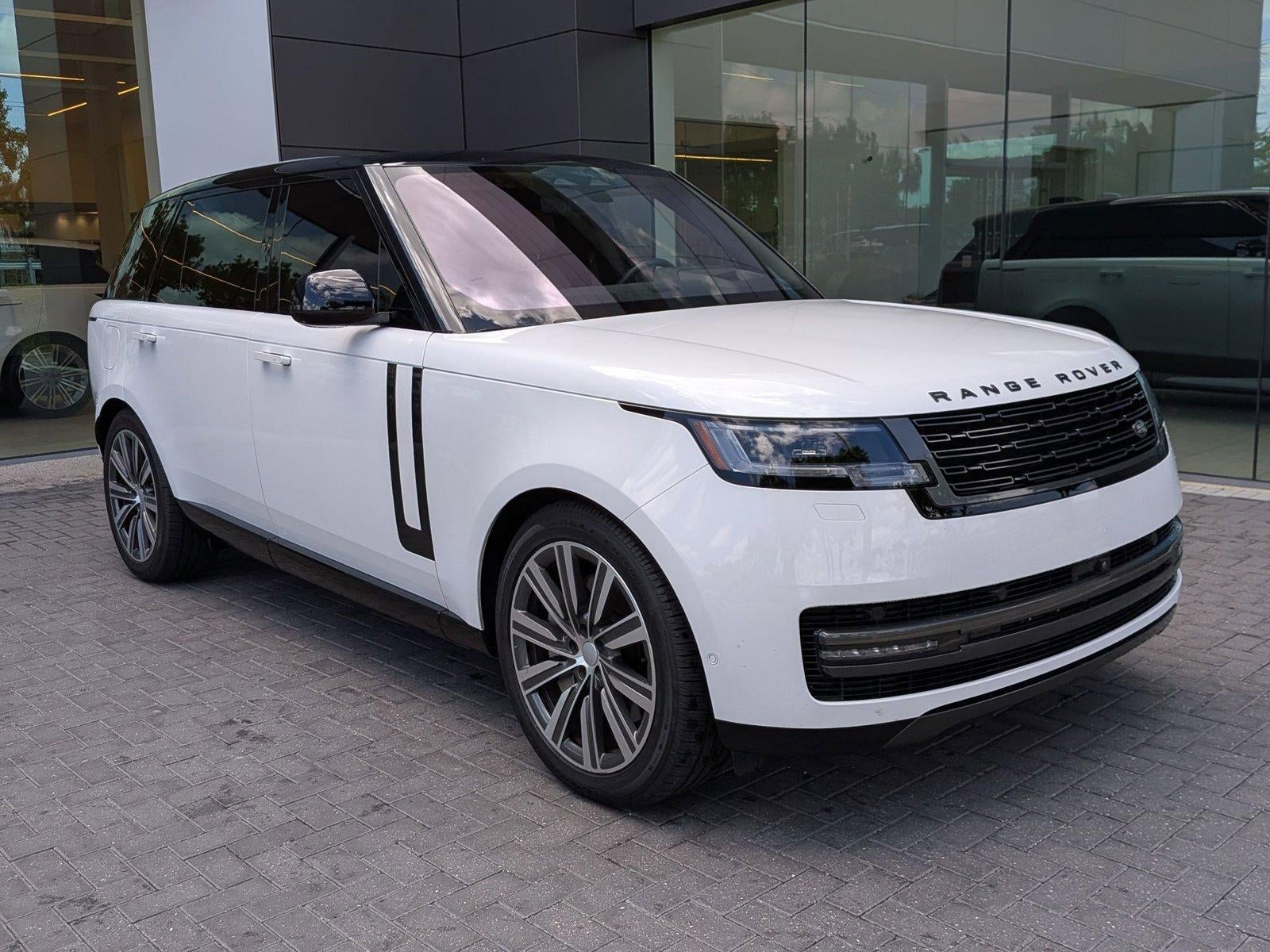 2023 Land Rover Range Rover P530 SE LWB 7 Seat