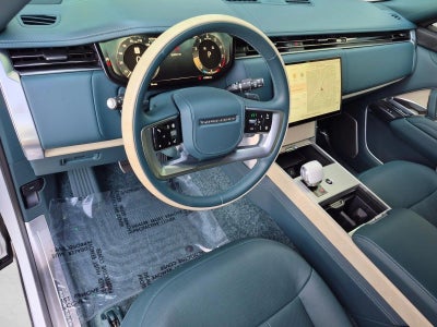 2025 Land Rover Range Rover P615 SV SWB