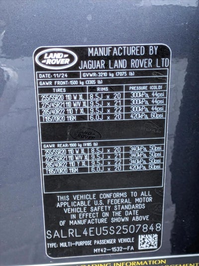 2025 Land Rover Discovery P360 Dynamic SE