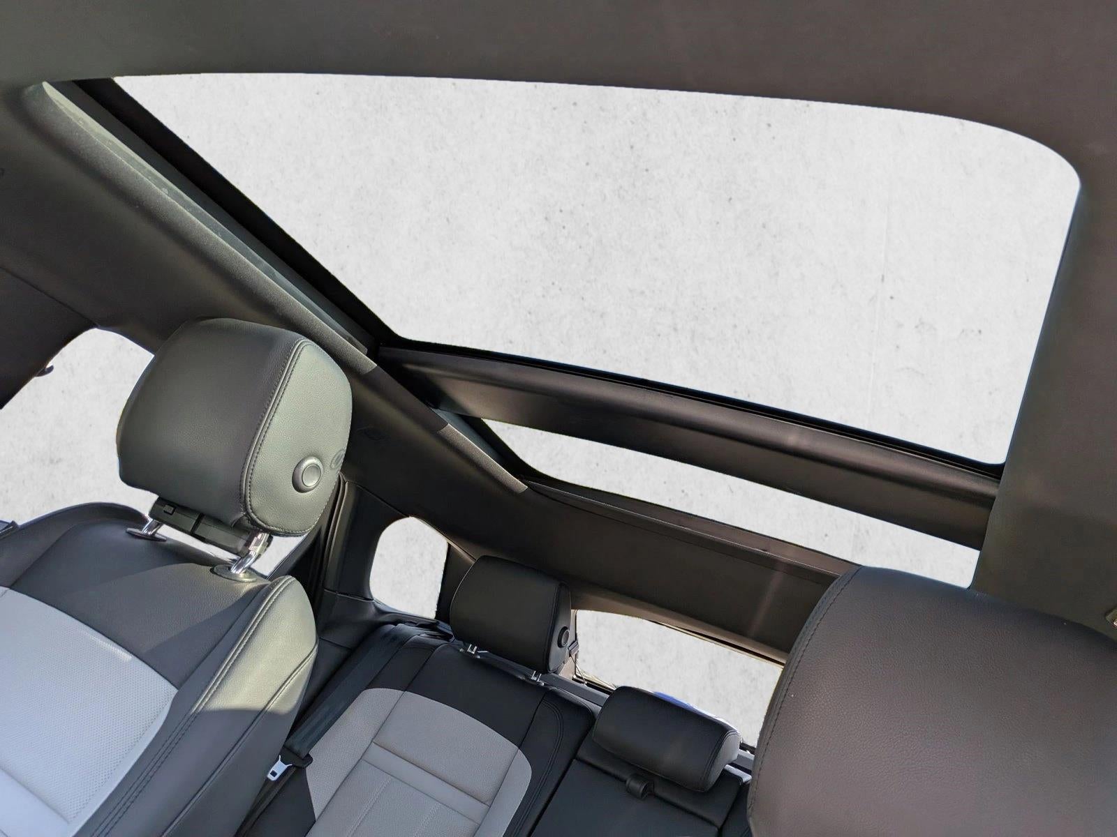 2026 Land Rover Range Rover Evoque Dynamic SE AWD *Ltd Avail*