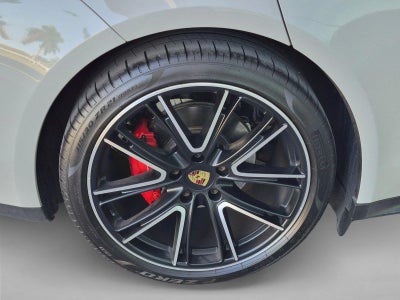 2018 Porsche Panamera RWD