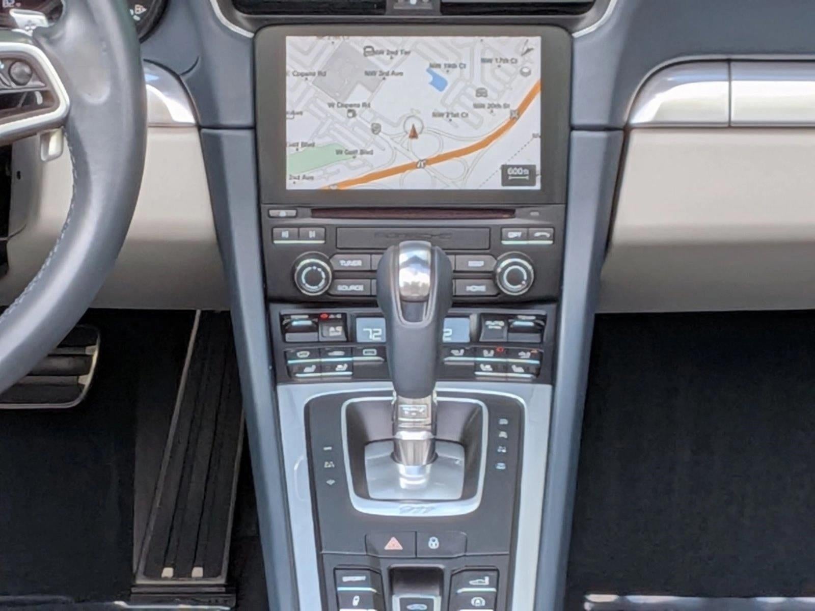 2017 Porsche 911 Carrera Cabriolet