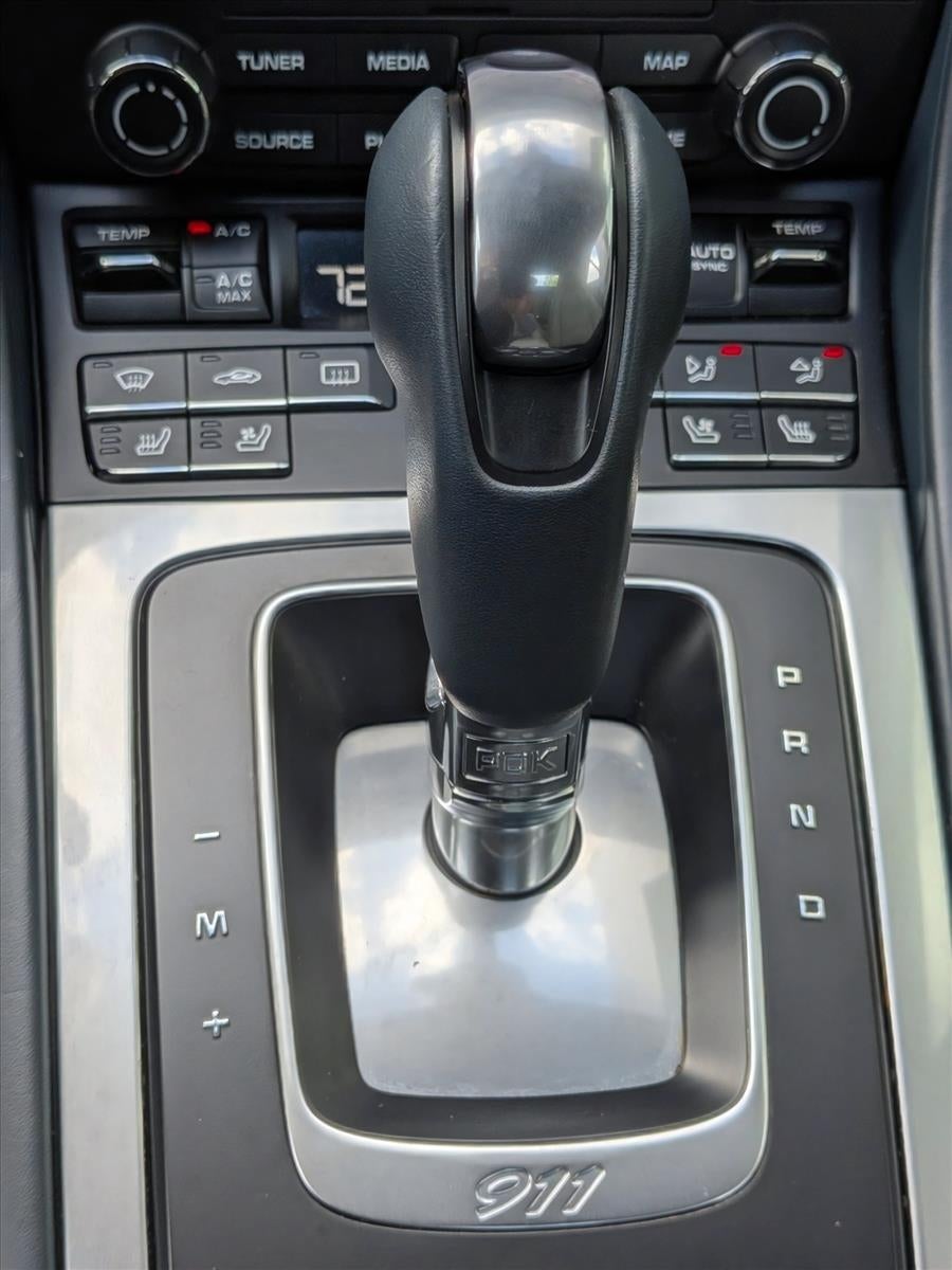 2017 Porsche 911 Carrera Cabriolet