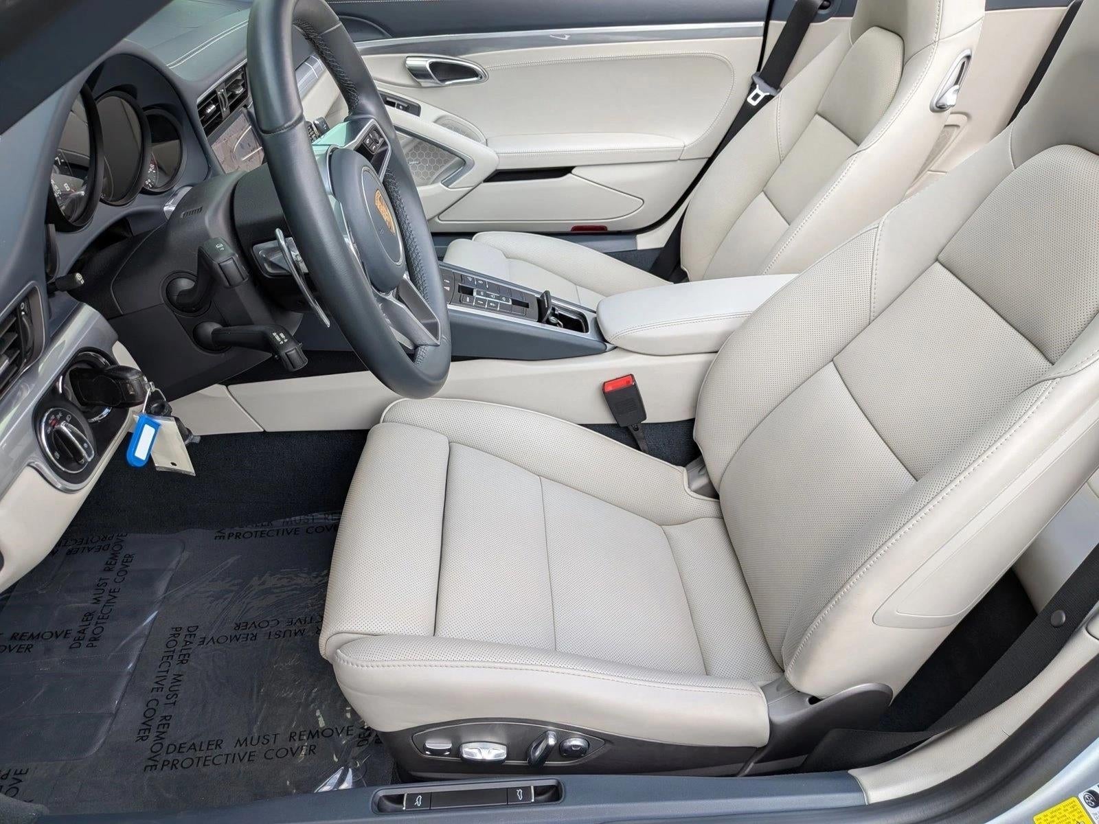 2017 Porsche 911 Carrera Cabriolet