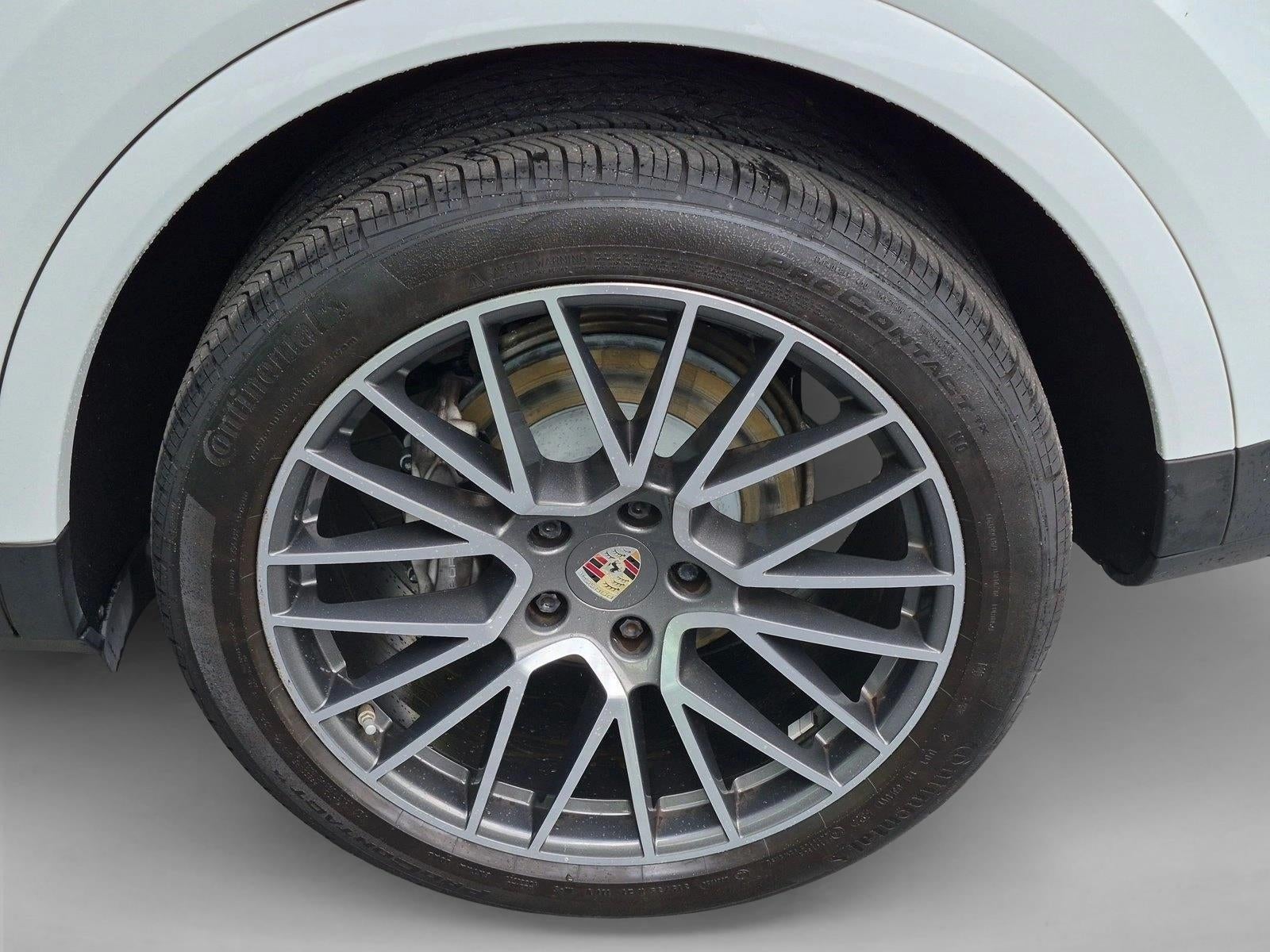 2022 Porsche Cayenne AWD