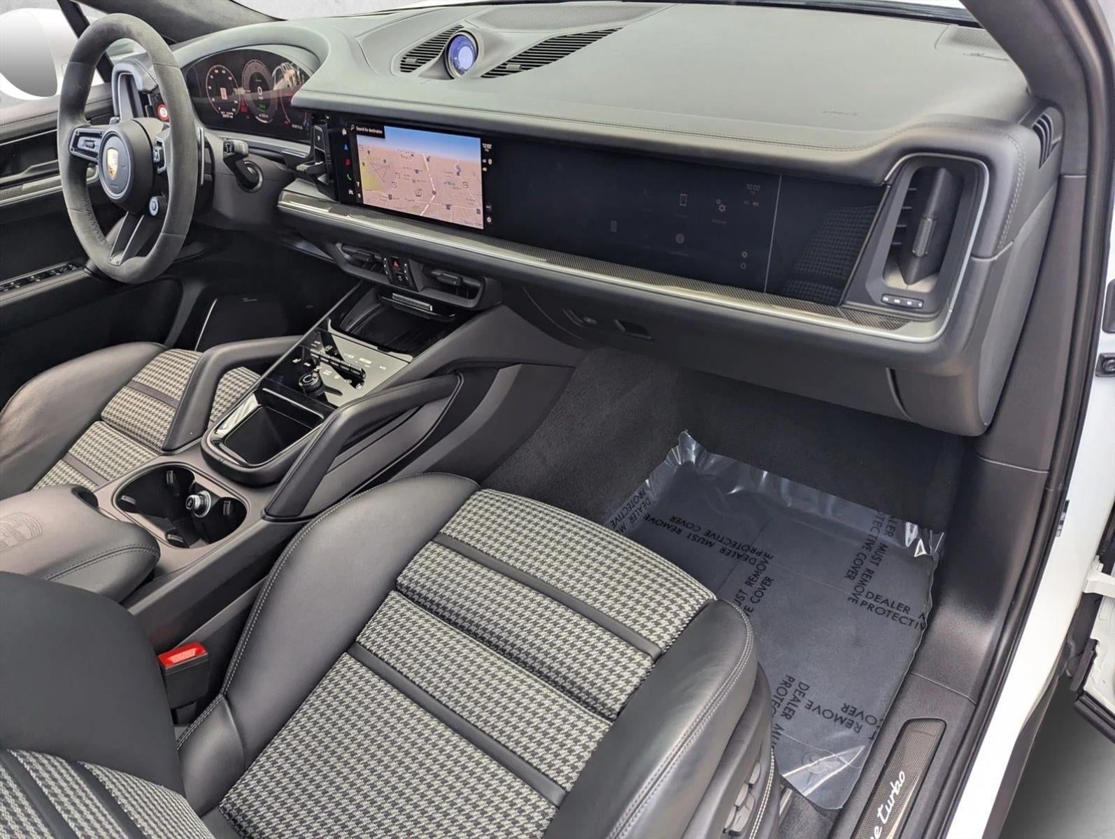 2024 Porsche Cayenne Turbo E-Hybrid Coupe AWD