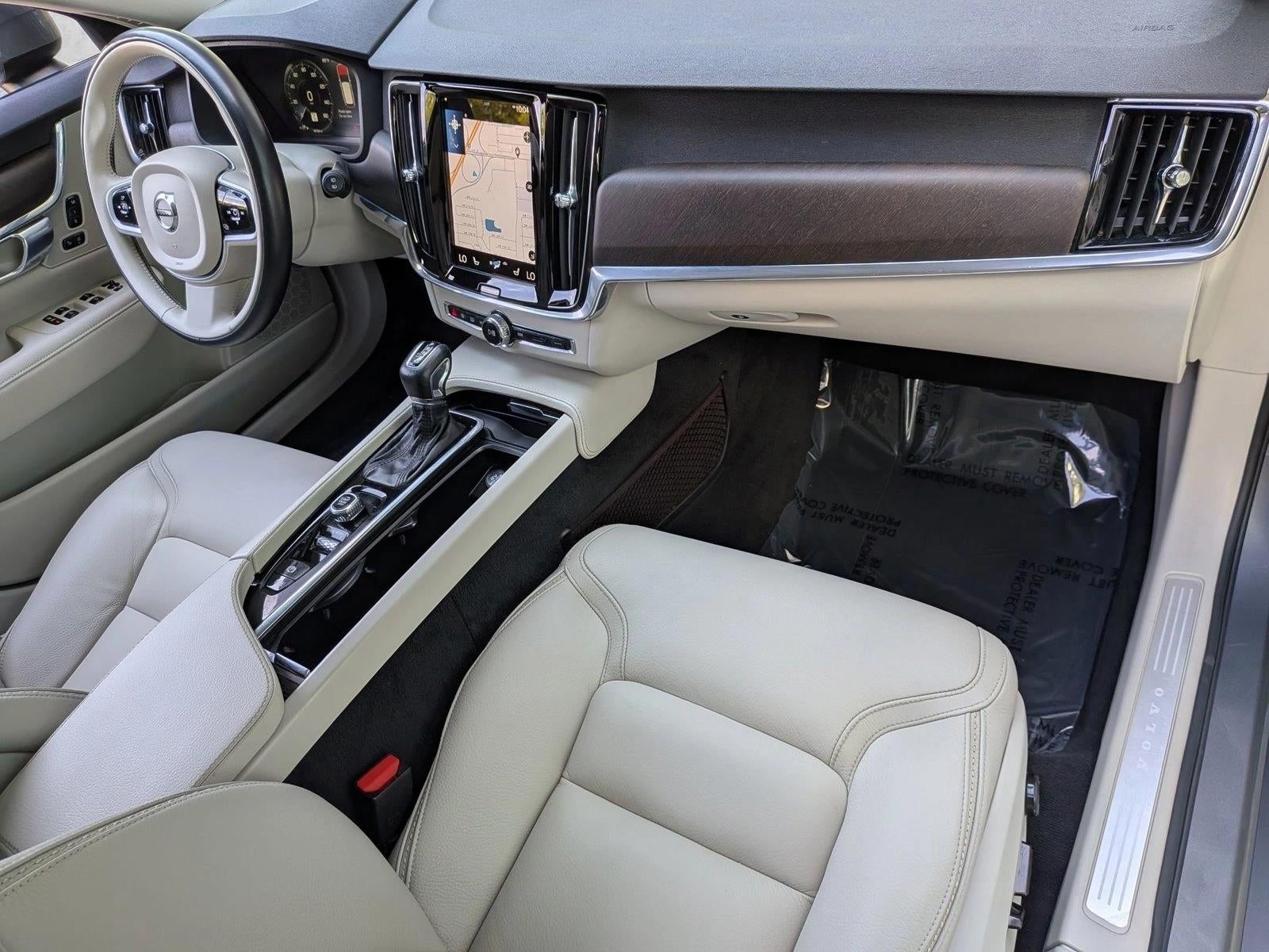 2020 Volvo V90 Cross Country T6 AWD