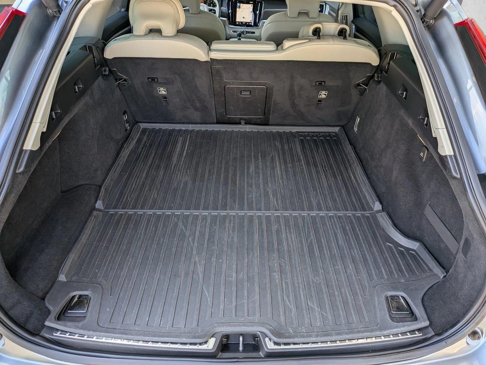 2020 Volvo V90 Cross Country T6 AWD