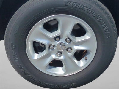 2016 Jeep Grand Cherokee RWD 4dr Laredo