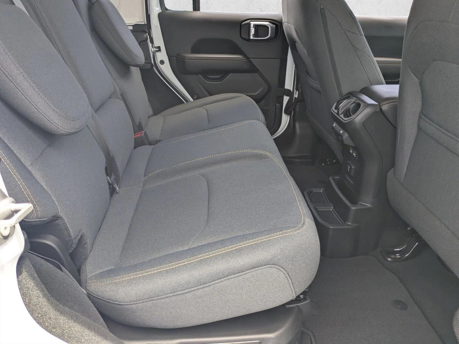 2024 Jeep Wrangler 4xe Sahara 4x4