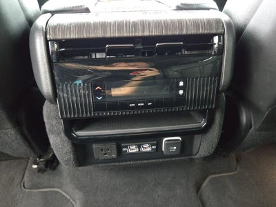 2022 Jeep Wagoneer Series II 4x2