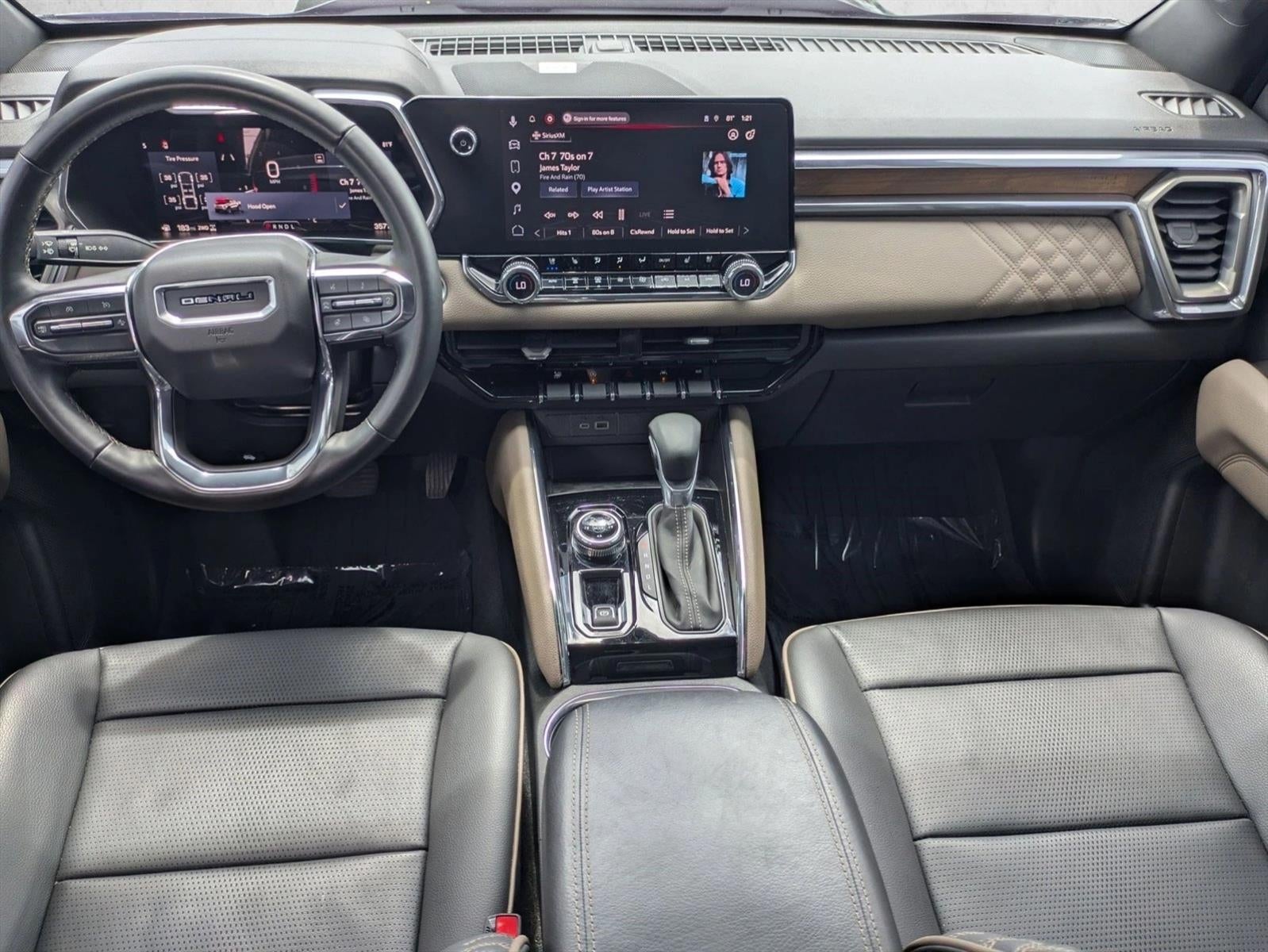 2023 GMC Canyon Crew Cab Short Box 4-Wheel Drive Denali