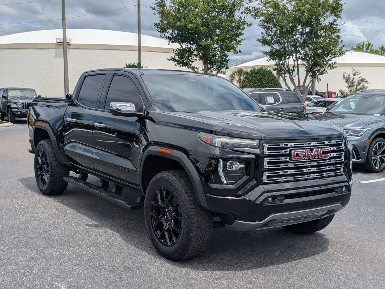 2023 GMC Canyon Crew Cab Short Box 4-Wheel Drive Denali