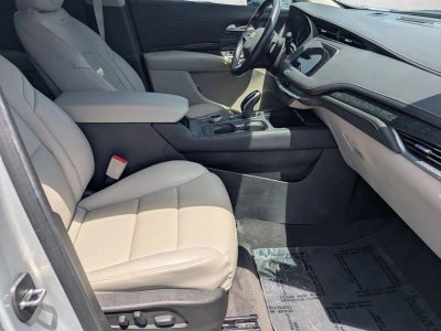 2022 Cadillac XT4 FWD 4dr Premium Luxury