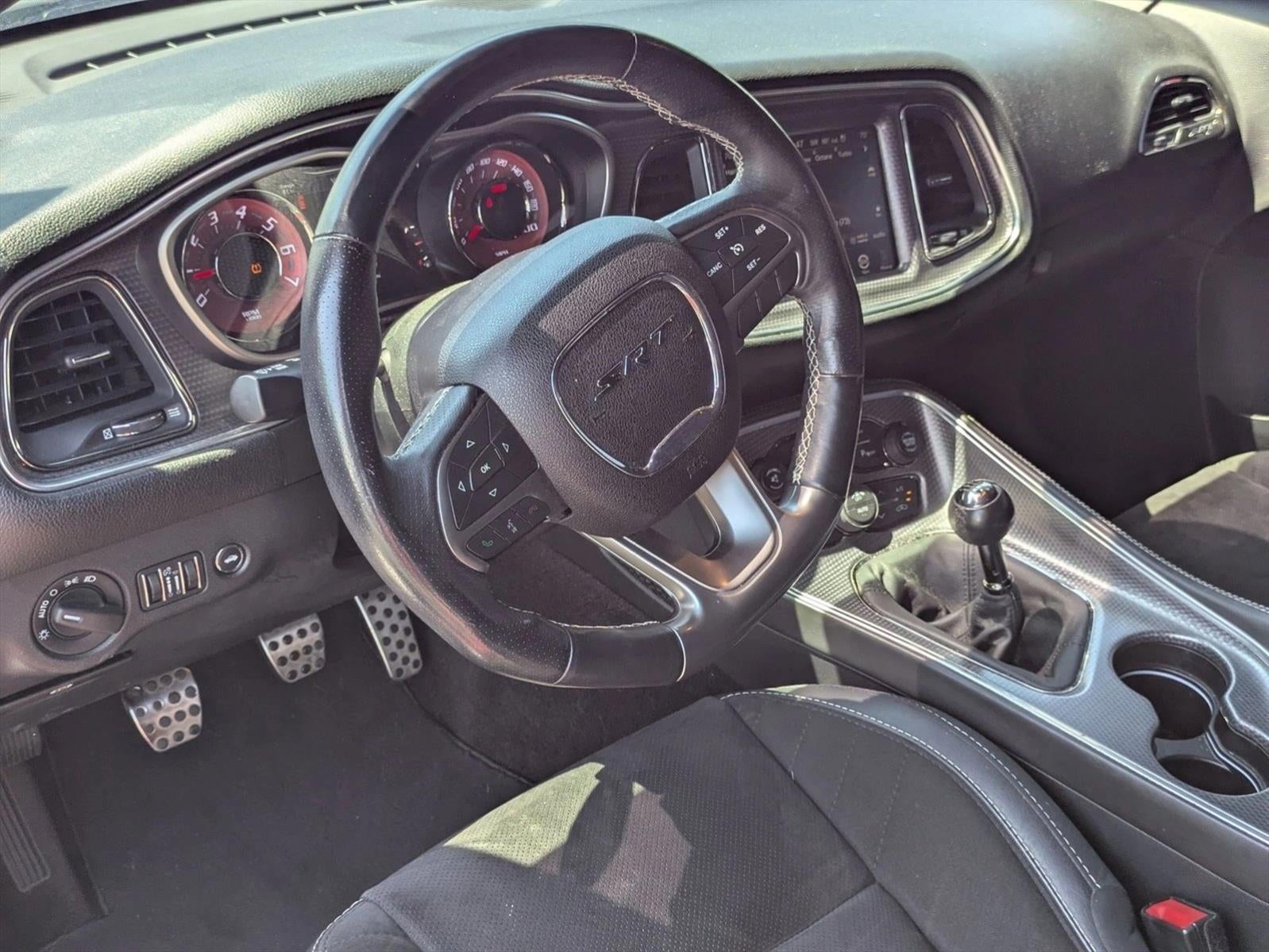 2016 Dodge Challenger 2dr Cpe SRT Hellcat