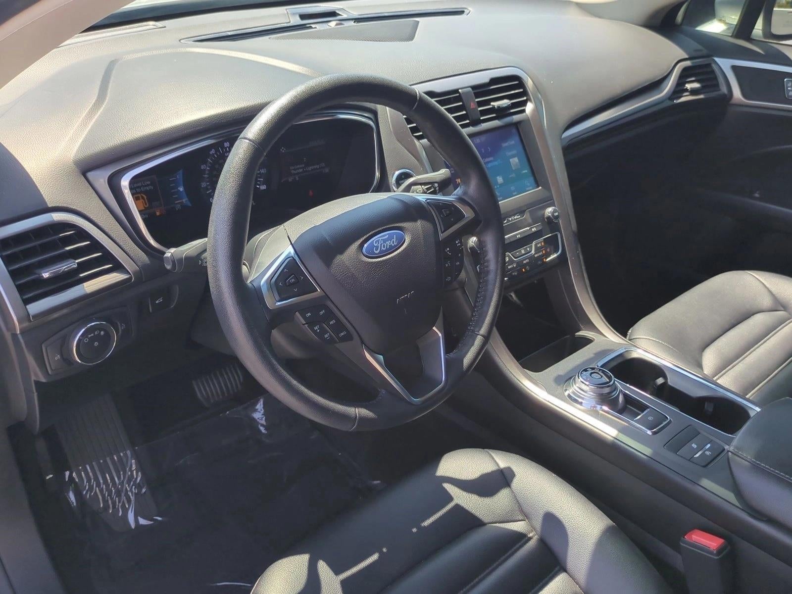 2020 Ford Fusion SEL FWD
