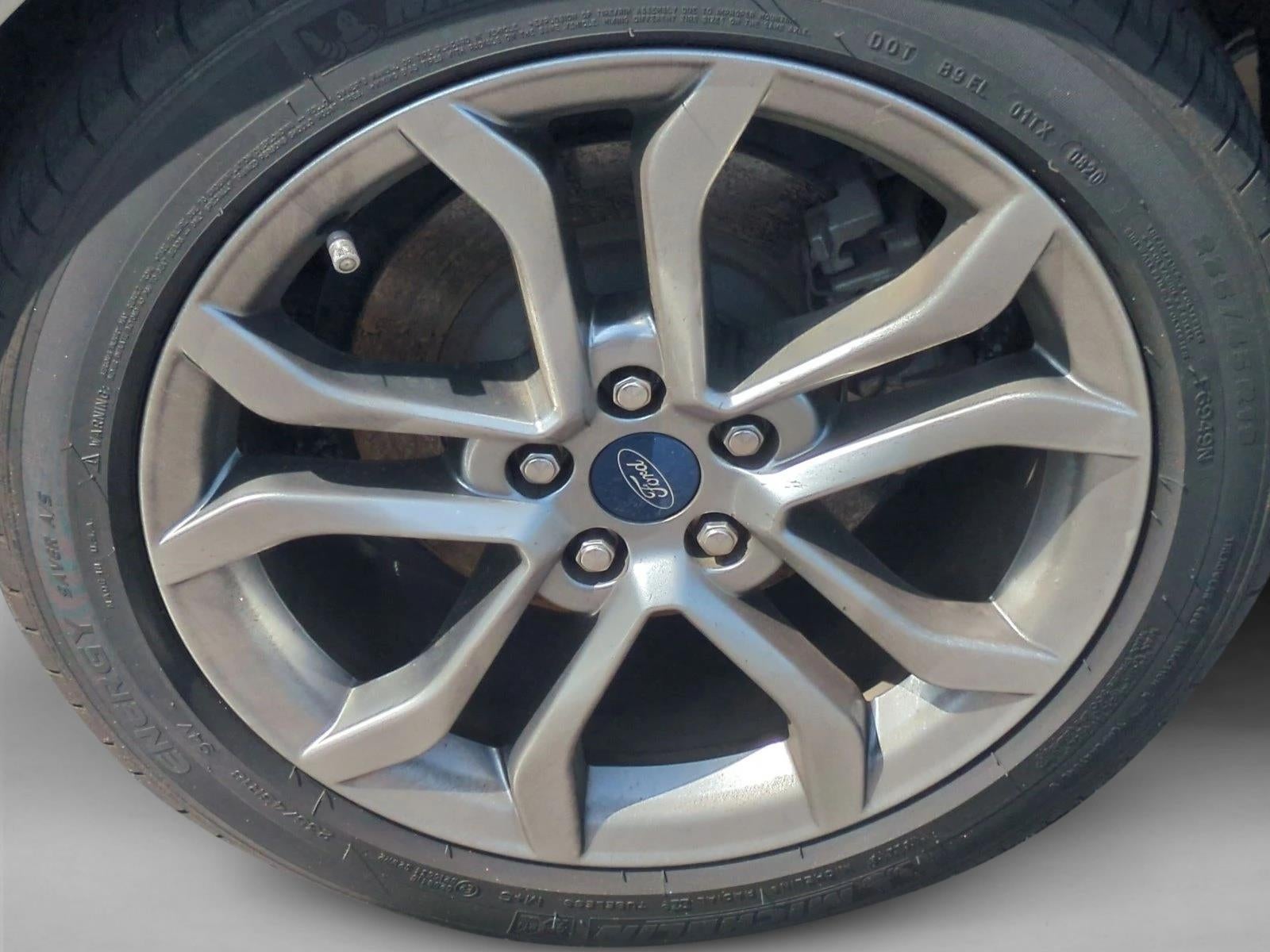 2020 Ford Fusion SEL FWD