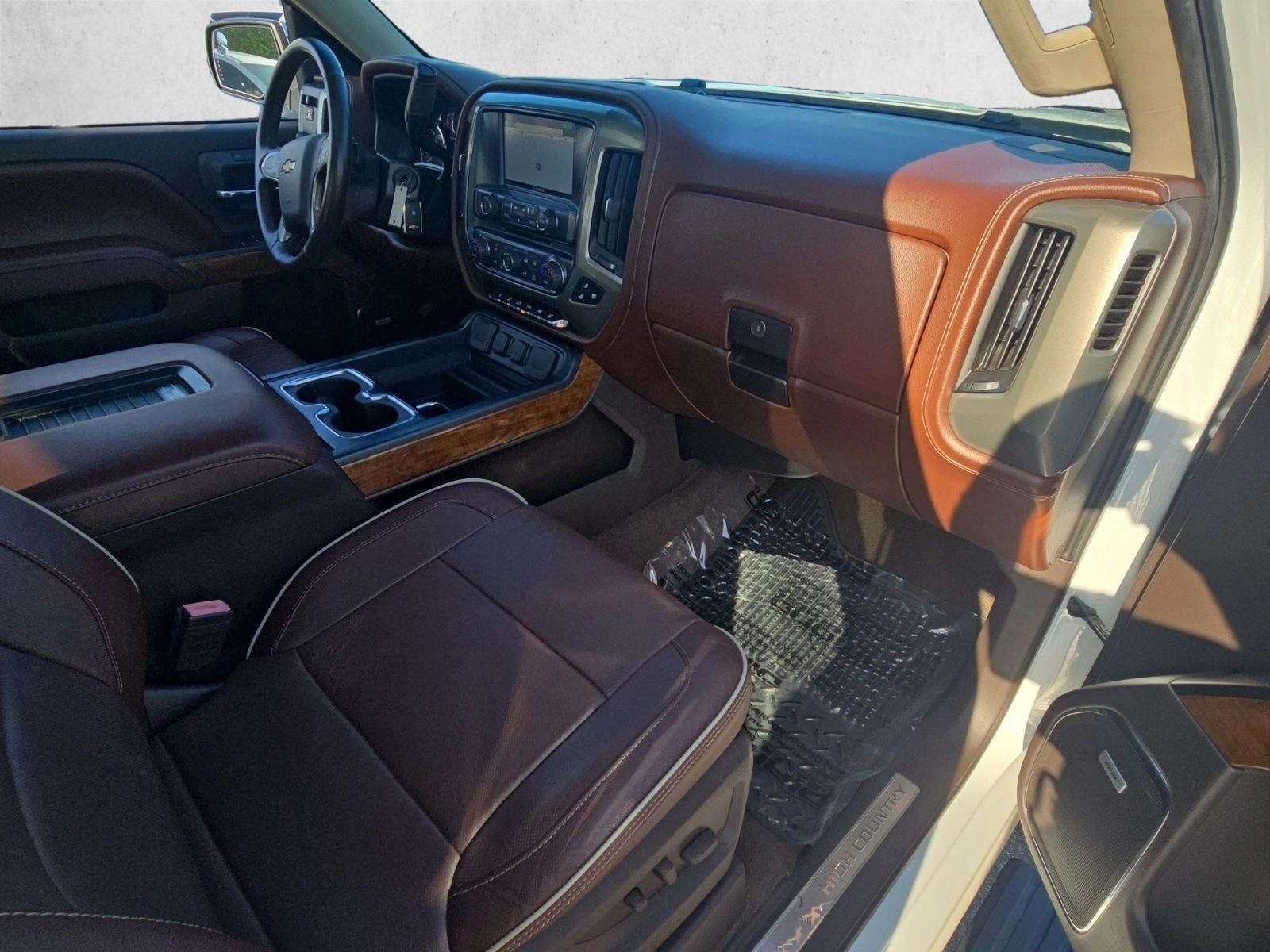 2017 Chevrolet Silverado 1500 Crew Cab Short Box 2-Wheel Drive High Country