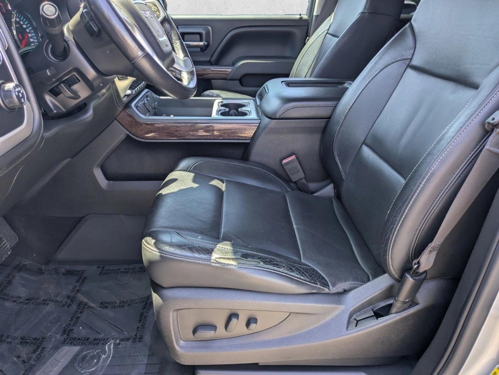 2017 GMC Sierra 1500 Crew Cab Short Box 4-Wheel Drive SLT