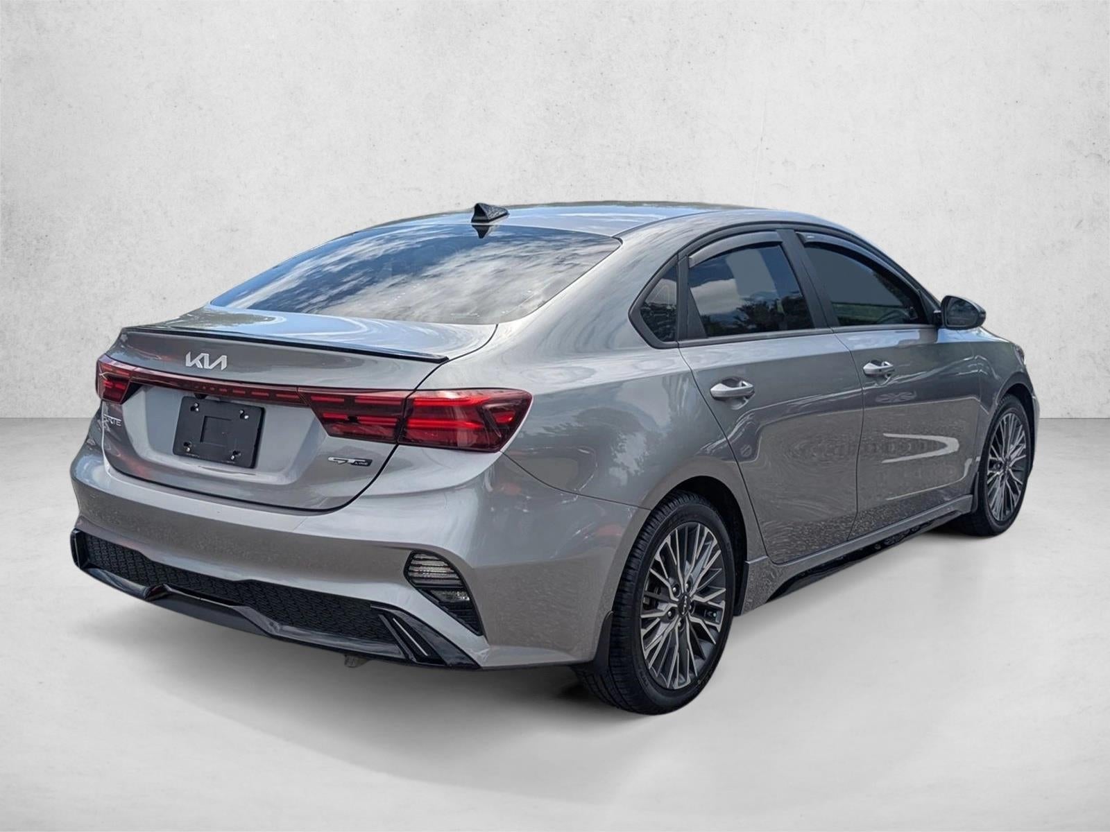 2022 Kia Forte GT-Line IVT