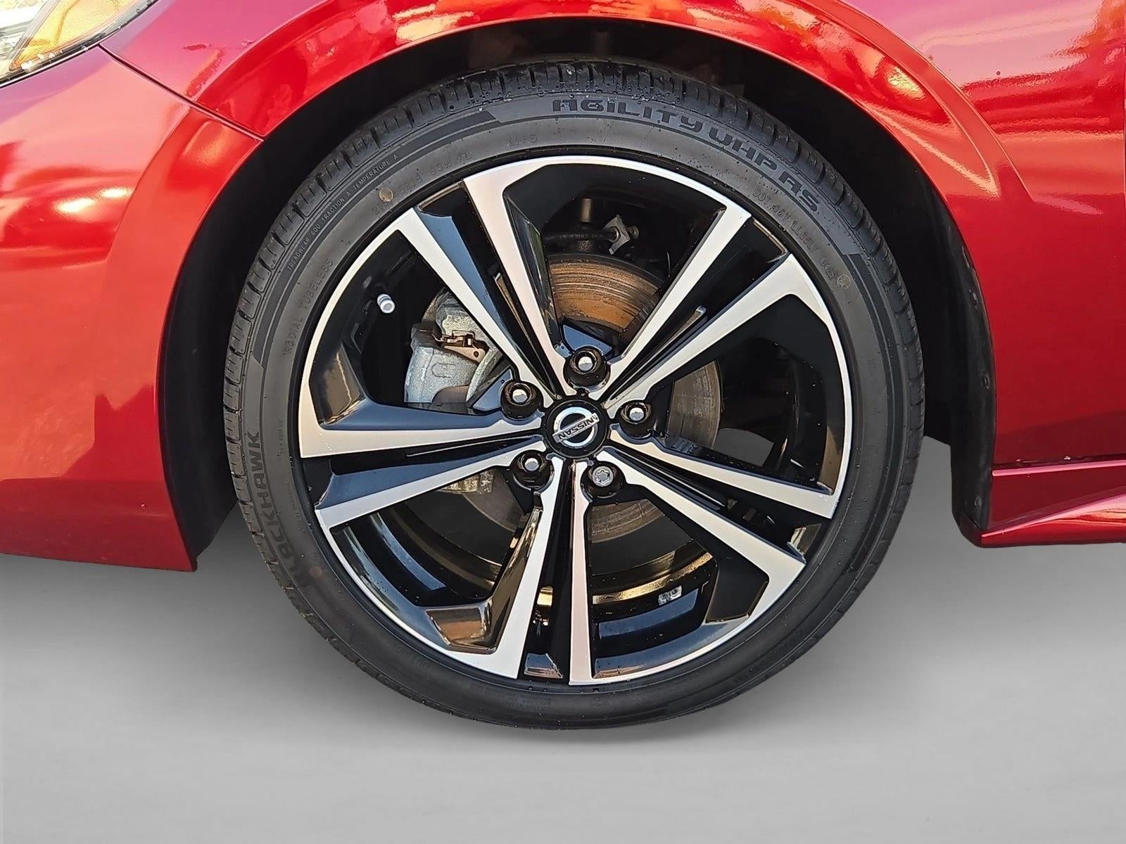 2022 Nissan Sentra SR CVT