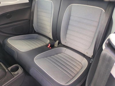 2016 Volkswagen Beetle Convertible 2dr Auto 1.8T Denim PZEV