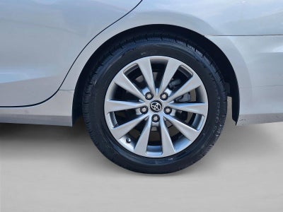 2017 Toyota Camry Hybrid XLE CVT (Natl)