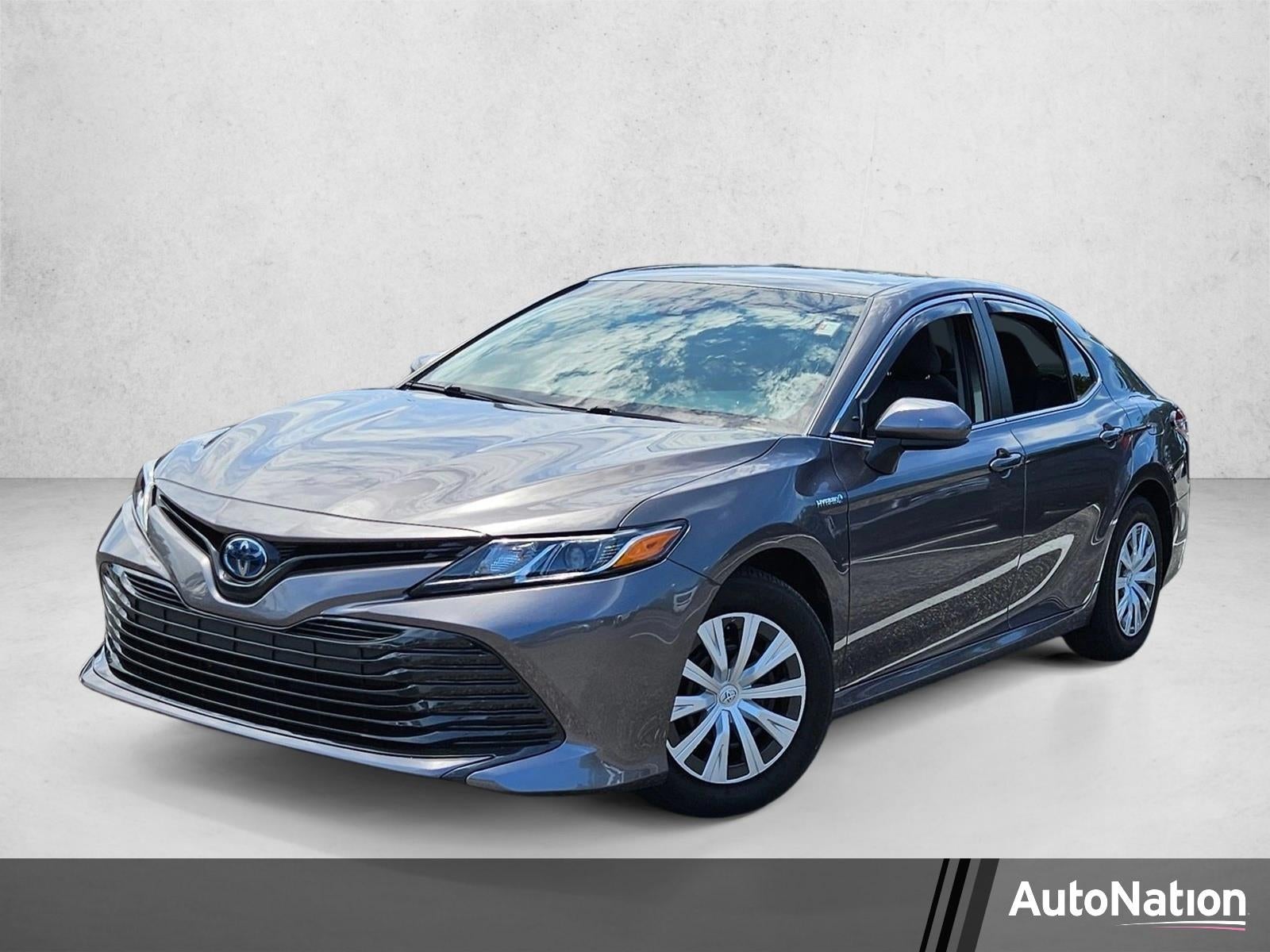 2020 Toyota Camry Hybrid LE CVT (Natl)