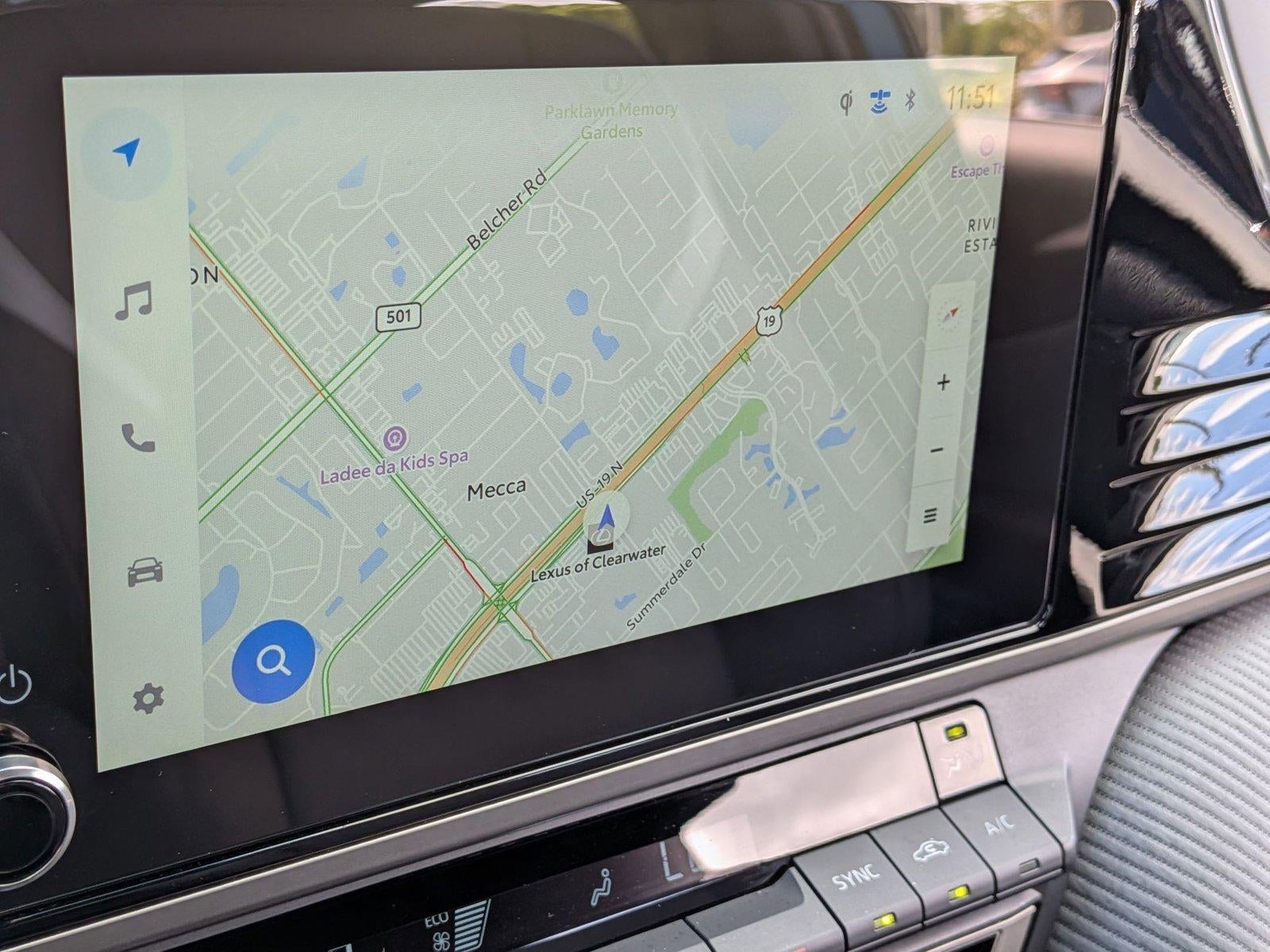 2025 Toyota Camry SE (SE)