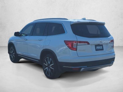 2022 Honda Pilot Touring 7-Passenger 2WD
