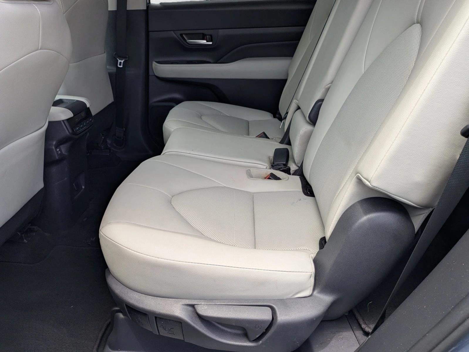2025 Toyota Grand Highlander XLE FWD (Natl)