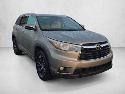 2016 Toyota Highlander FWD 4dr V6 XLE (Natl)