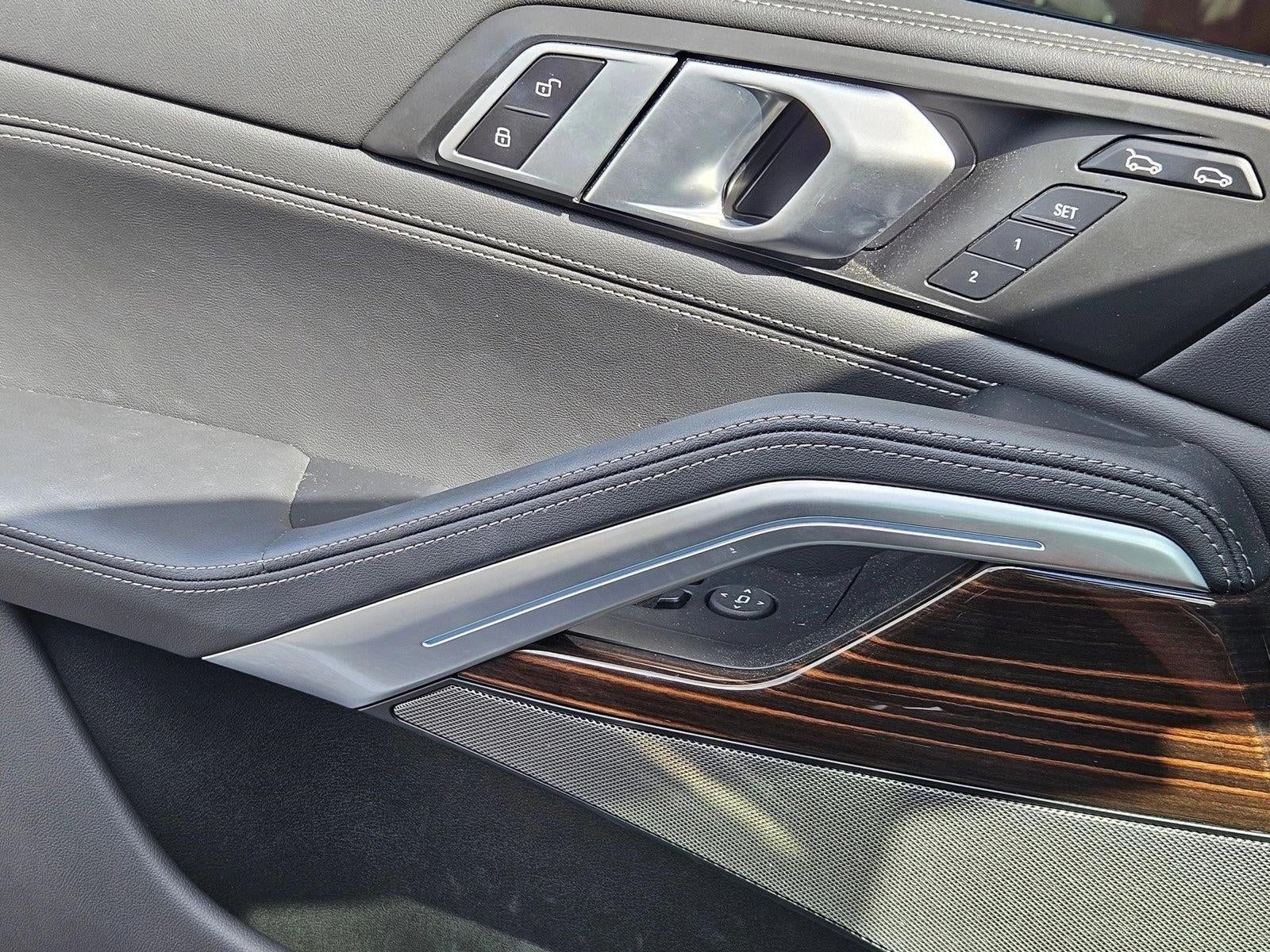 2025 BMW X6 xDrive40i Sports Activity Coupe