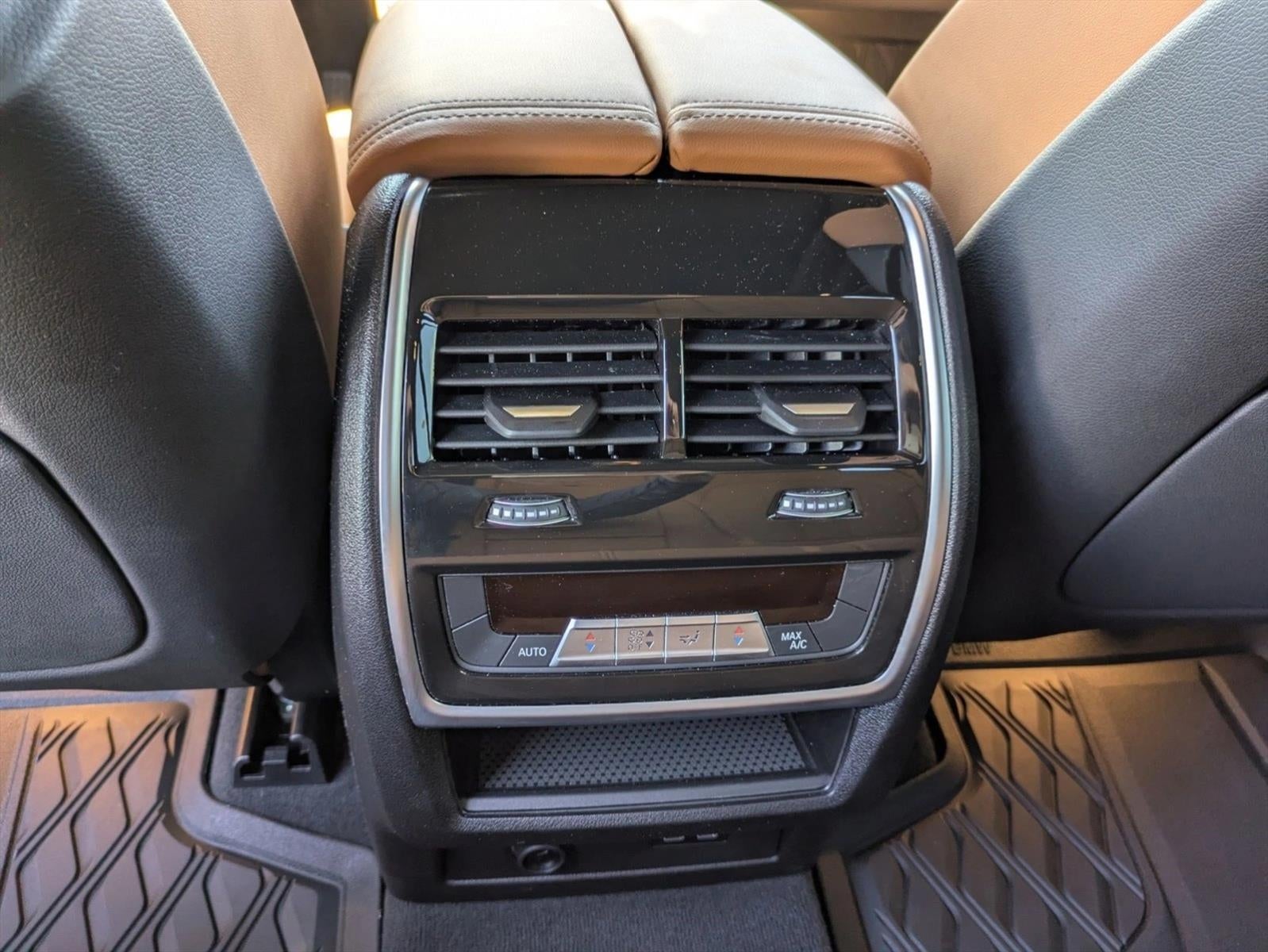 2025 BMW X5 xDrive50e Plug-In Hybrid