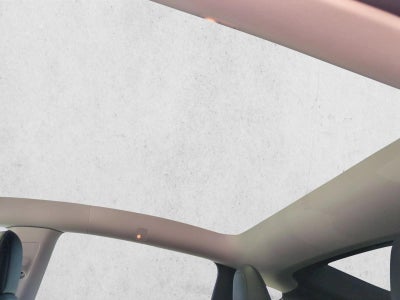 2022 Tesla Model Y Long Range AWD