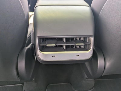 2024 Tesla Model Y Long Range AWD