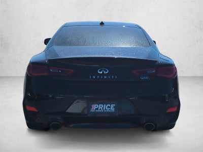 2022 INFINITI Q60 LUXE RWD