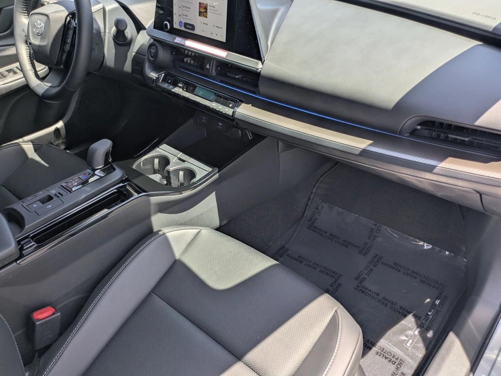 2026 Toyota Prius XLE (Natl)