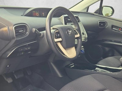2017 Toyota Prius Three (Natl)