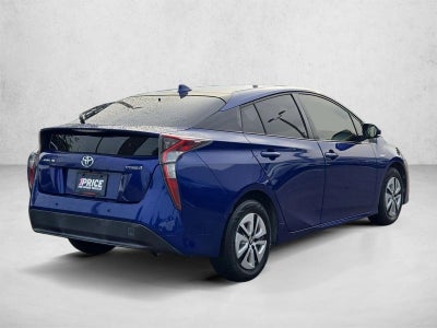 2017 Toyota Prius Three (Natl)