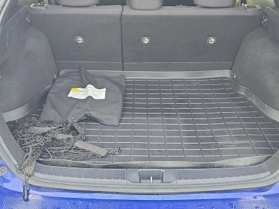 2017 Toyota Prius Three (Natl)