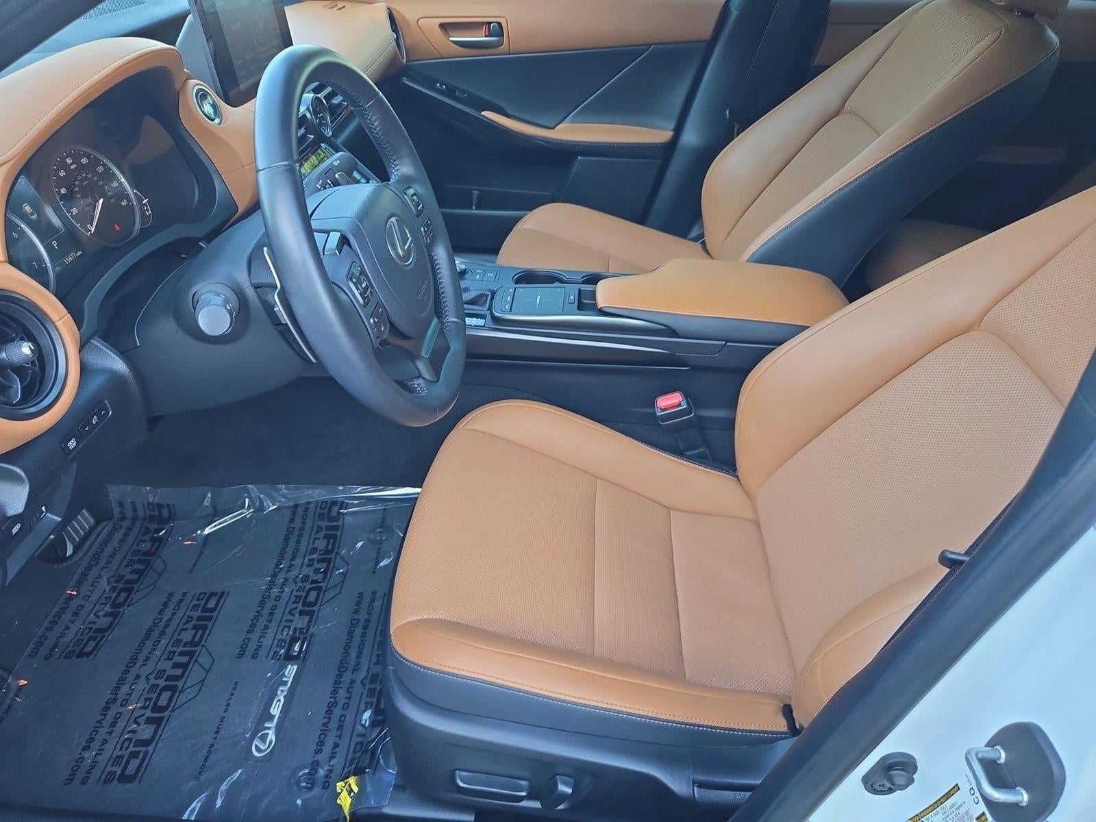 2025 Lexus IS 350 F SPORT Design RWD
